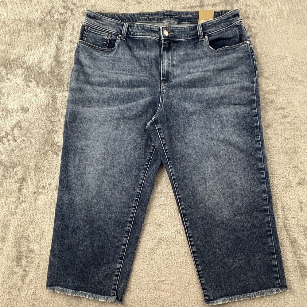 Chico's Girlfriend Straight Fray Capri Womens 16 Distressed Perfect Stretch